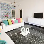 Flamingo & Cactus By The Sea Apartment *