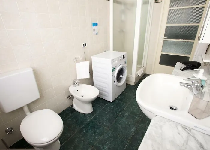 Flamingo & Cactus By The Sea 아파트 레반토