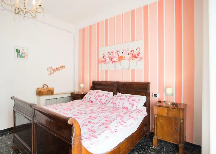 Flamingo & Cactus By The Sea * 레반토