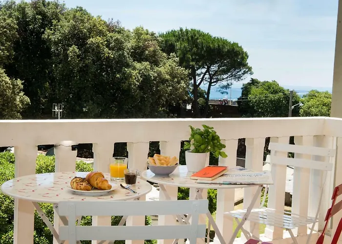 Flamingo & Cactus By The Sea 아파트 레반토