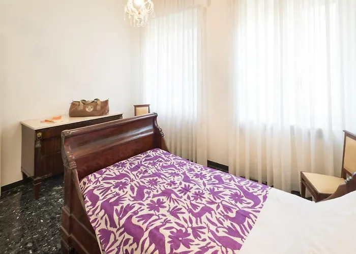 Flamingo & Cactus By The Sea * 레반토